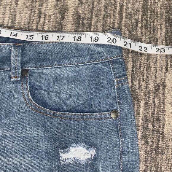 Outback Rider Mens Size 40x32 Denim Jeans Blue Distressed Destroyed Zip Fly - Picture 4 of 6